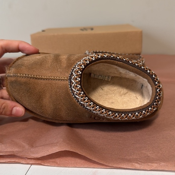 UGG Tan tasmin Shoe Box with Label - Picture 7 of 7